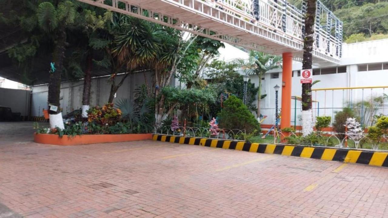 Hotel Emperador Barbosa  Extérieur photo